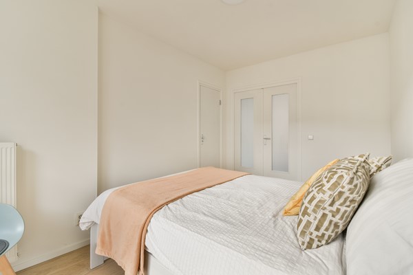 Photo - For rent: Jan van Schaffelaarplantsoen 17B, 1061 DL Amsterdam